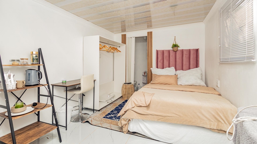 3 Bedroom Property for Sale in Sunningdale Western Cape